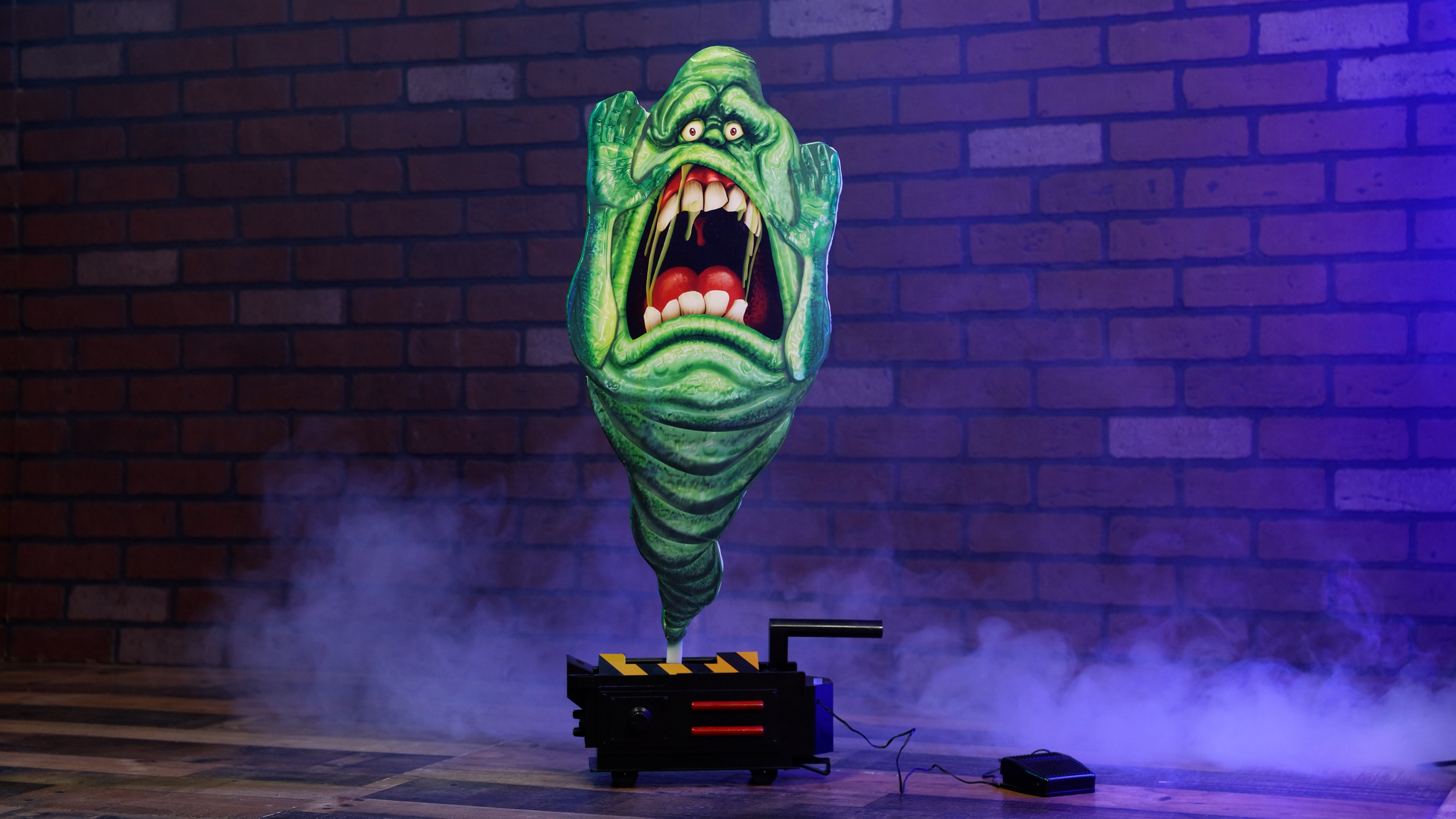 FUN3817 Slimer Getting Sucked Into Ghost Trap